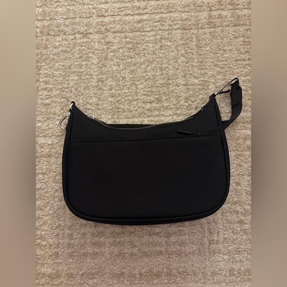 Lululemon City Essentials Small Shoulder Bag - Picture 6 of 8
